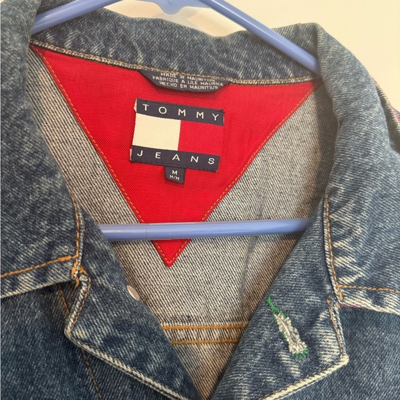 Vintage Tommy Hilfiger Denim Trucker Jacket - Picture 4 of 4